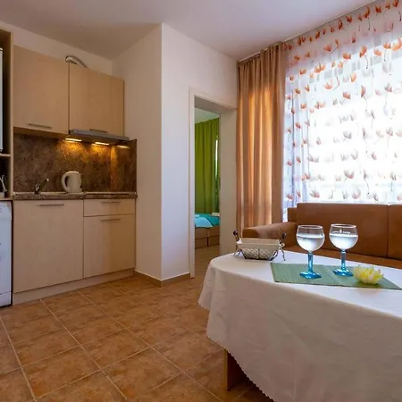 ❤apartament In With Pool On Roof ❤oe❤ * Ravda